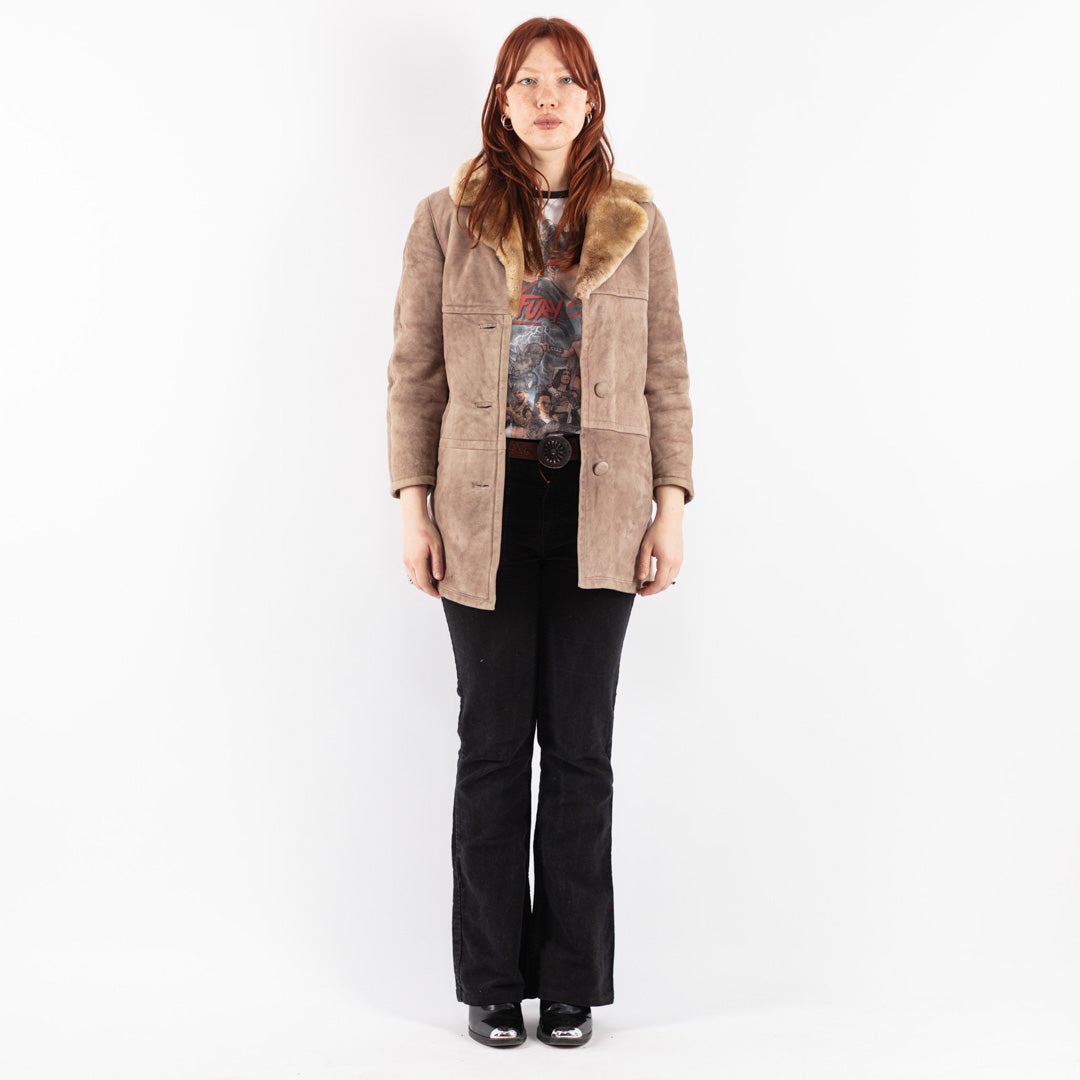 Vintage 70's Women Sheepskin Coat in Beige