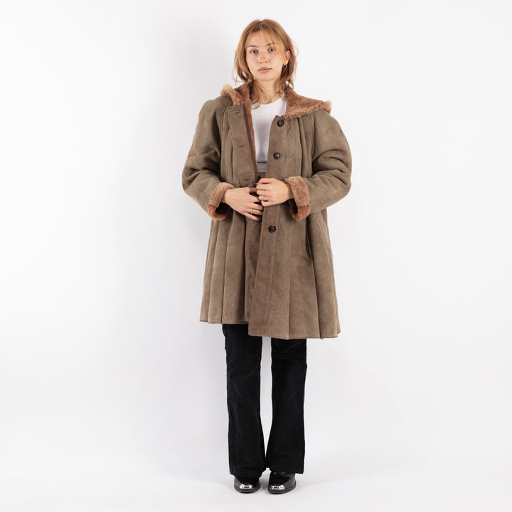 Vintage 70's Women Sheepskin in Beige