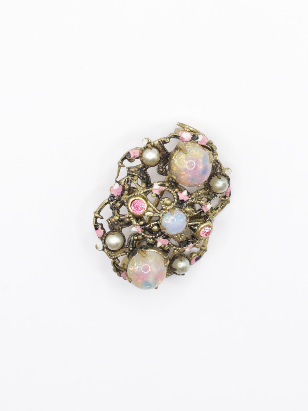 Vintage 50's Brooch in Gold