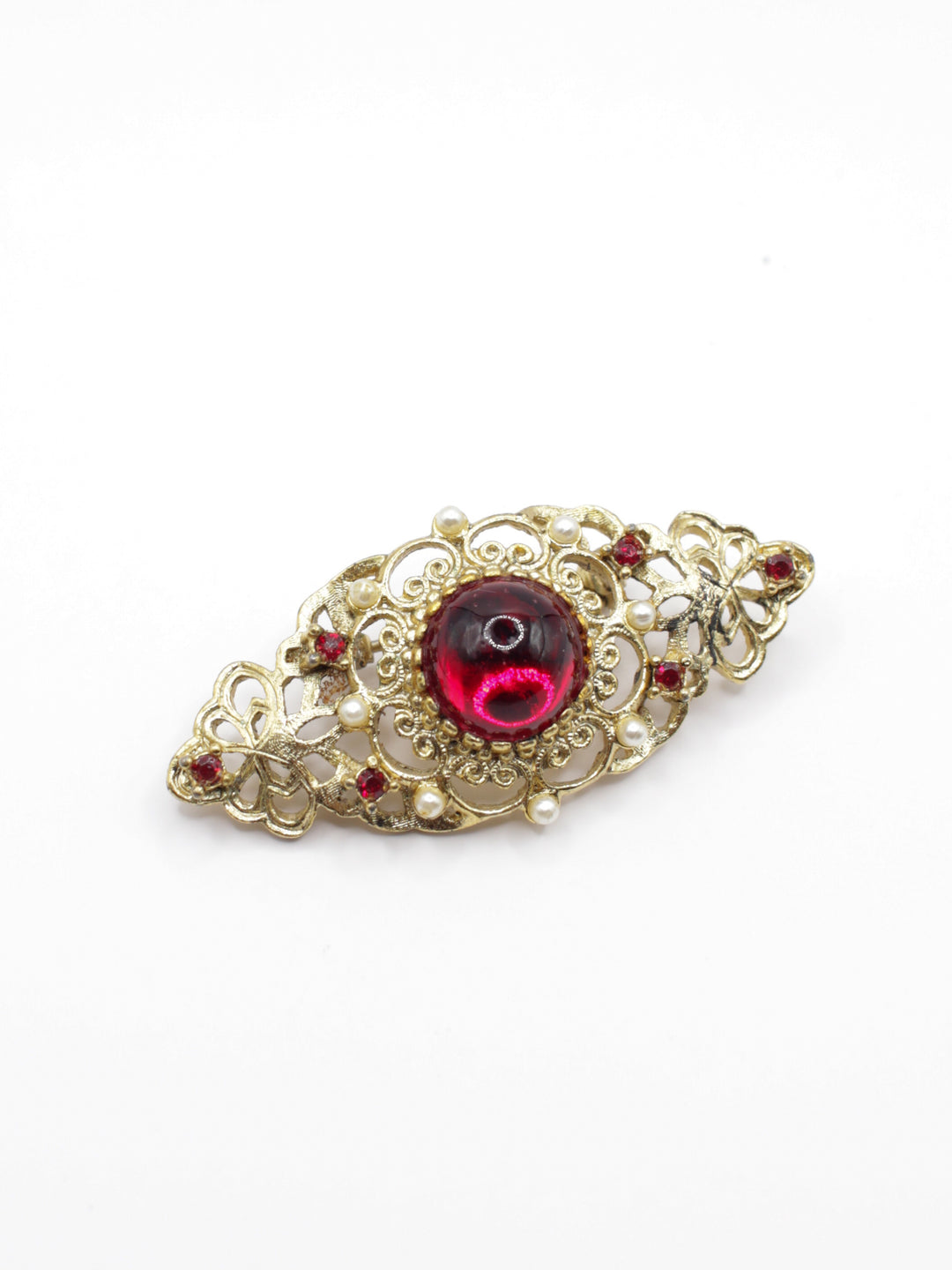 Vintage 60's Brooch in Red
