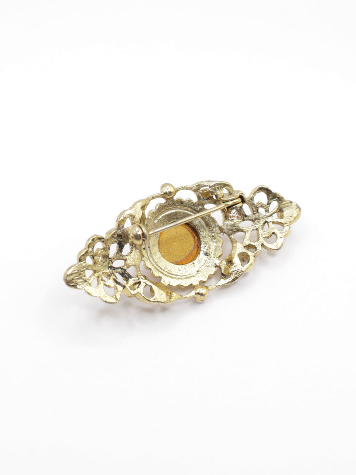 Vintage 60's Brooch in Red