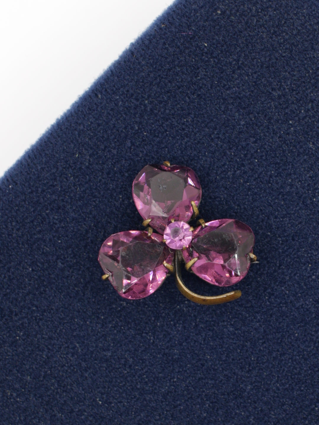 Vintage 20's Brooch in Purple