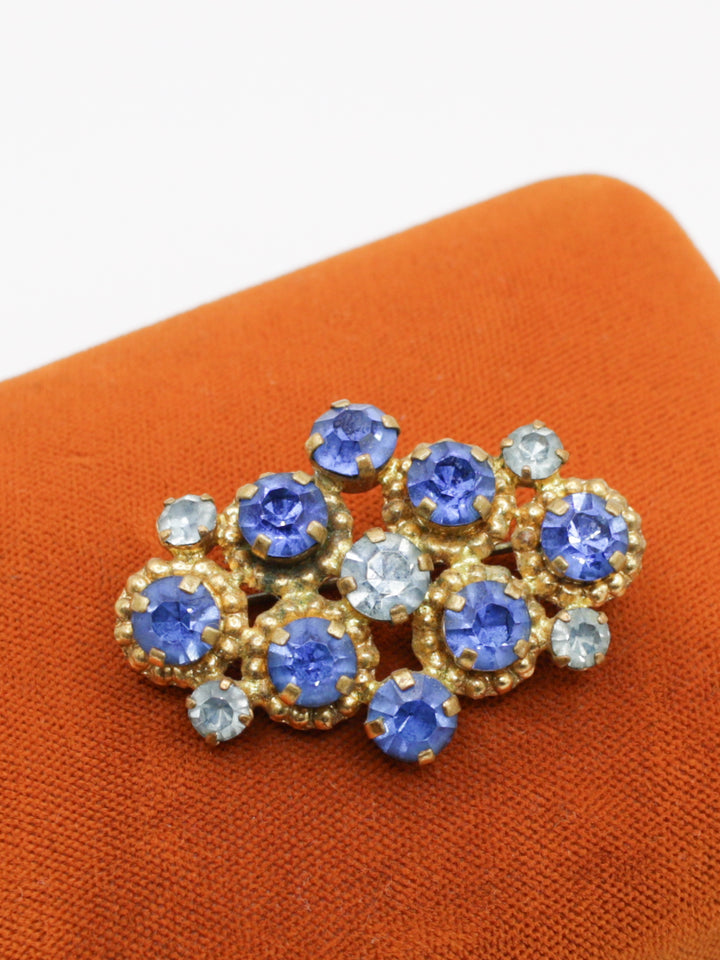 Vintage 50's Brooch in Blue