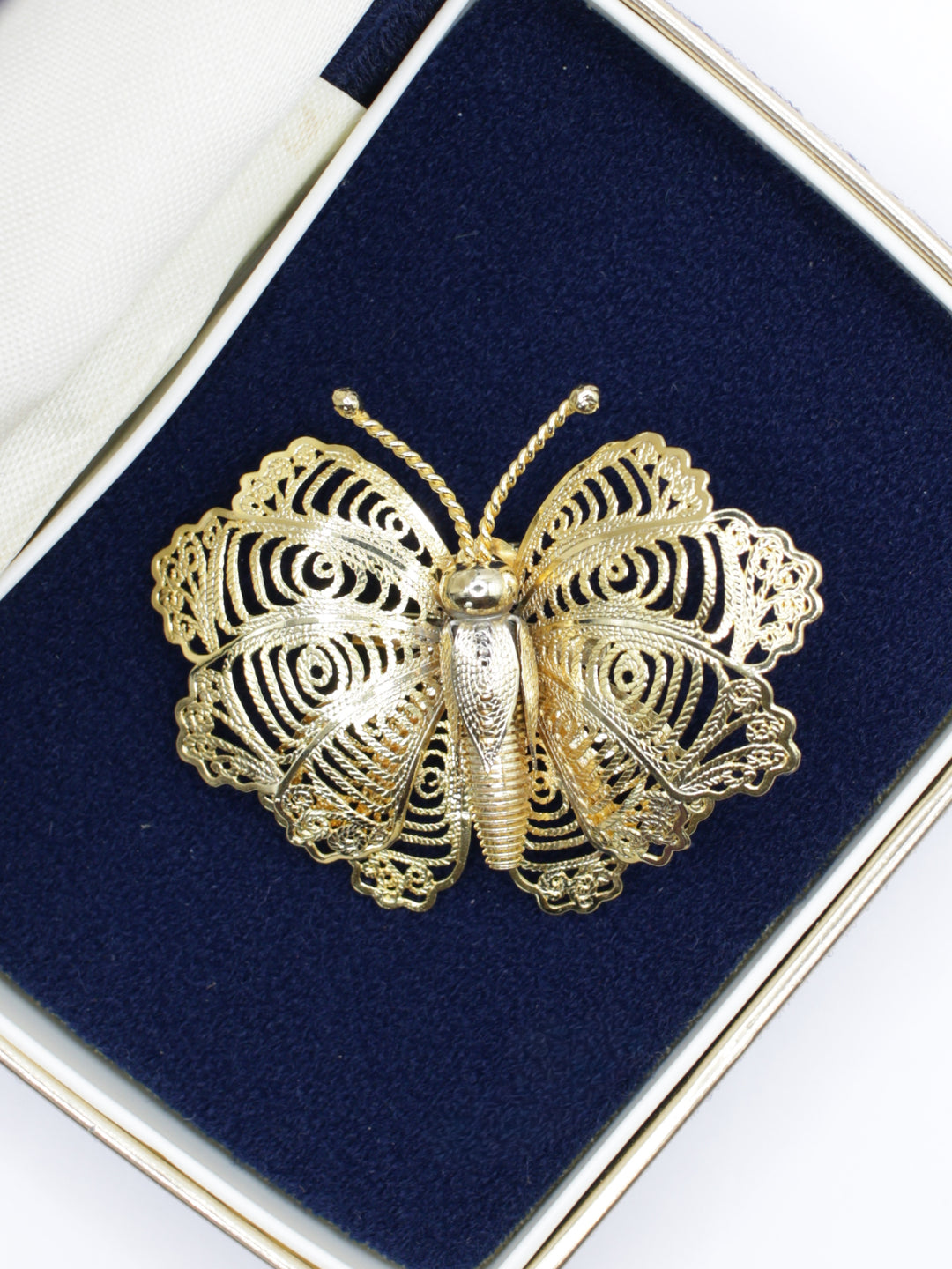 Vintage 70's Brooch in Gold