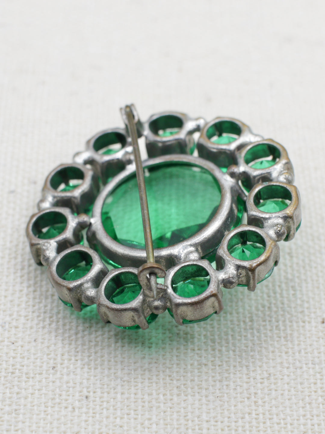 Vintage 50's Brooch in Green