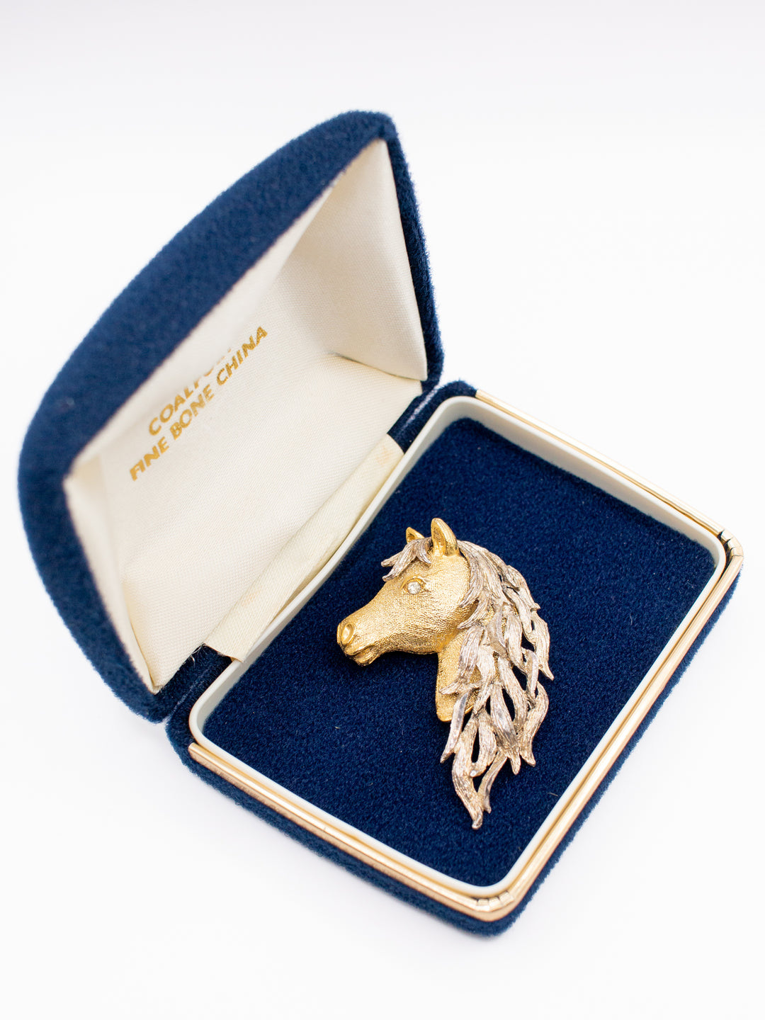 Vintage 80's Brooch in Gold
