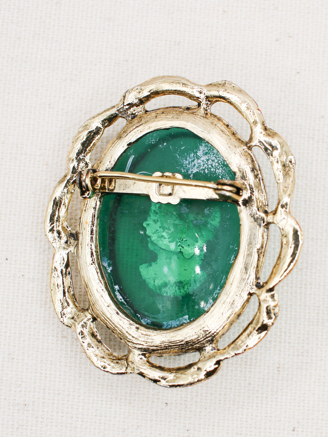 Vintage 60's Brooch in Green