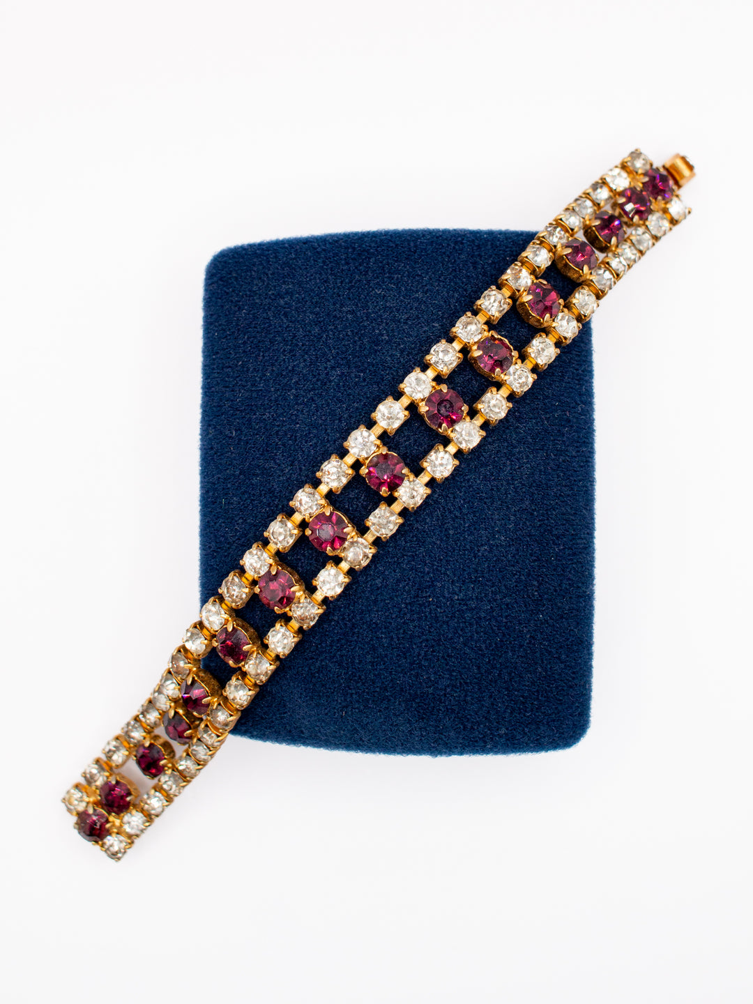 Vintage 50's Bracelet in Purple