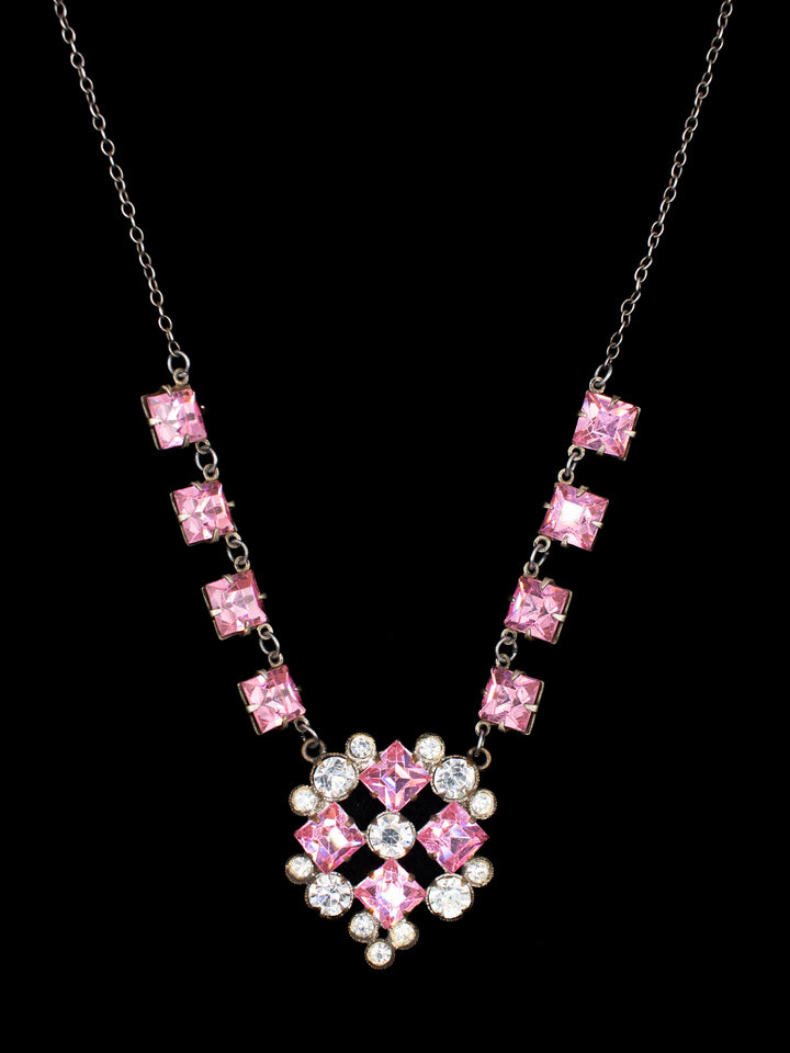 Vintage 20's Necklace in Pink