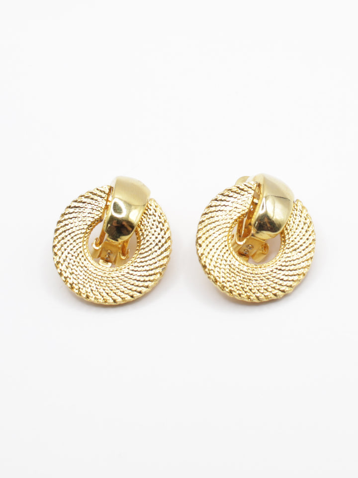 Vintage 80's Clip-on Earrings in Gold