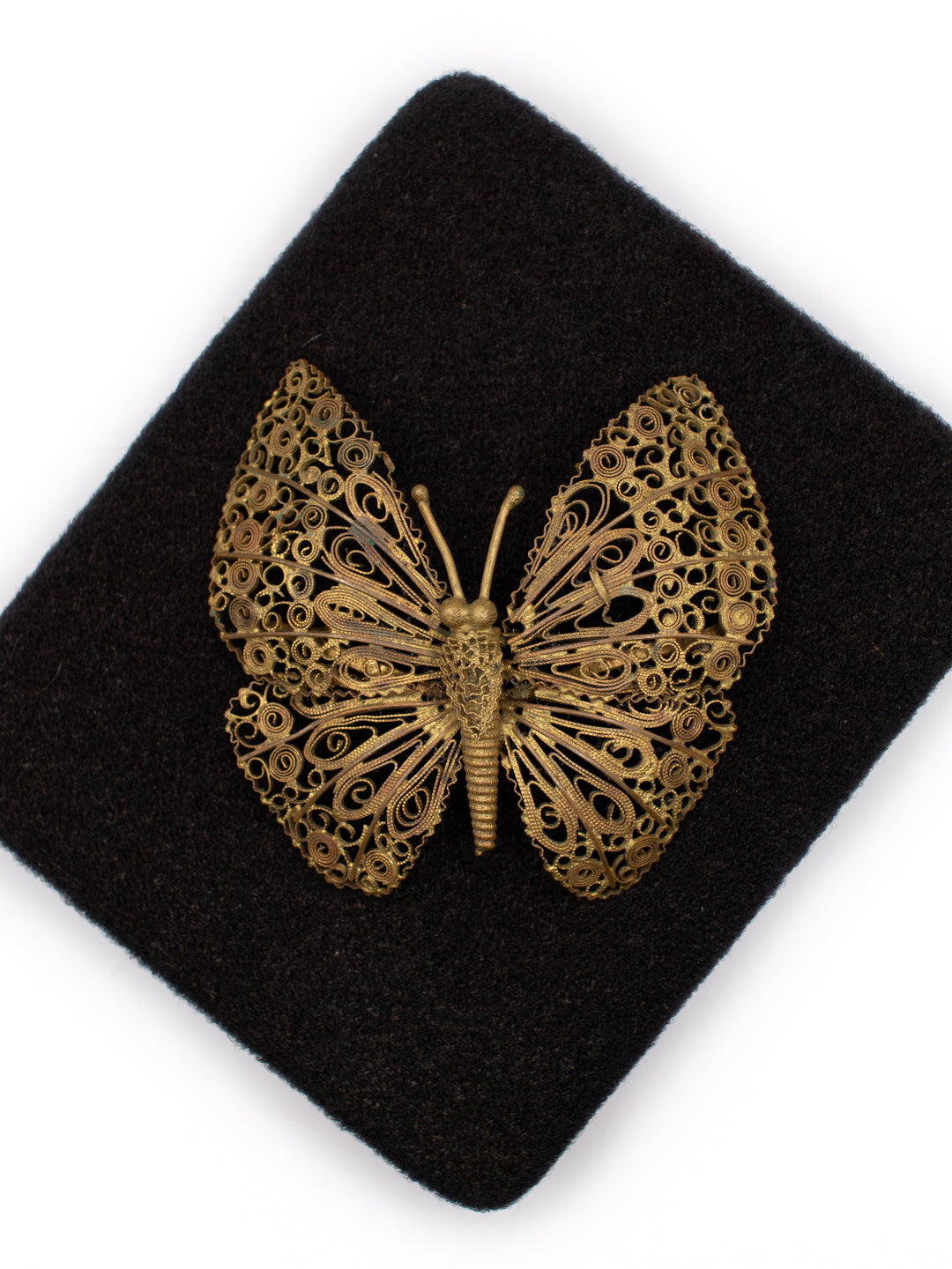 Vintage 50's Brooch in Gold