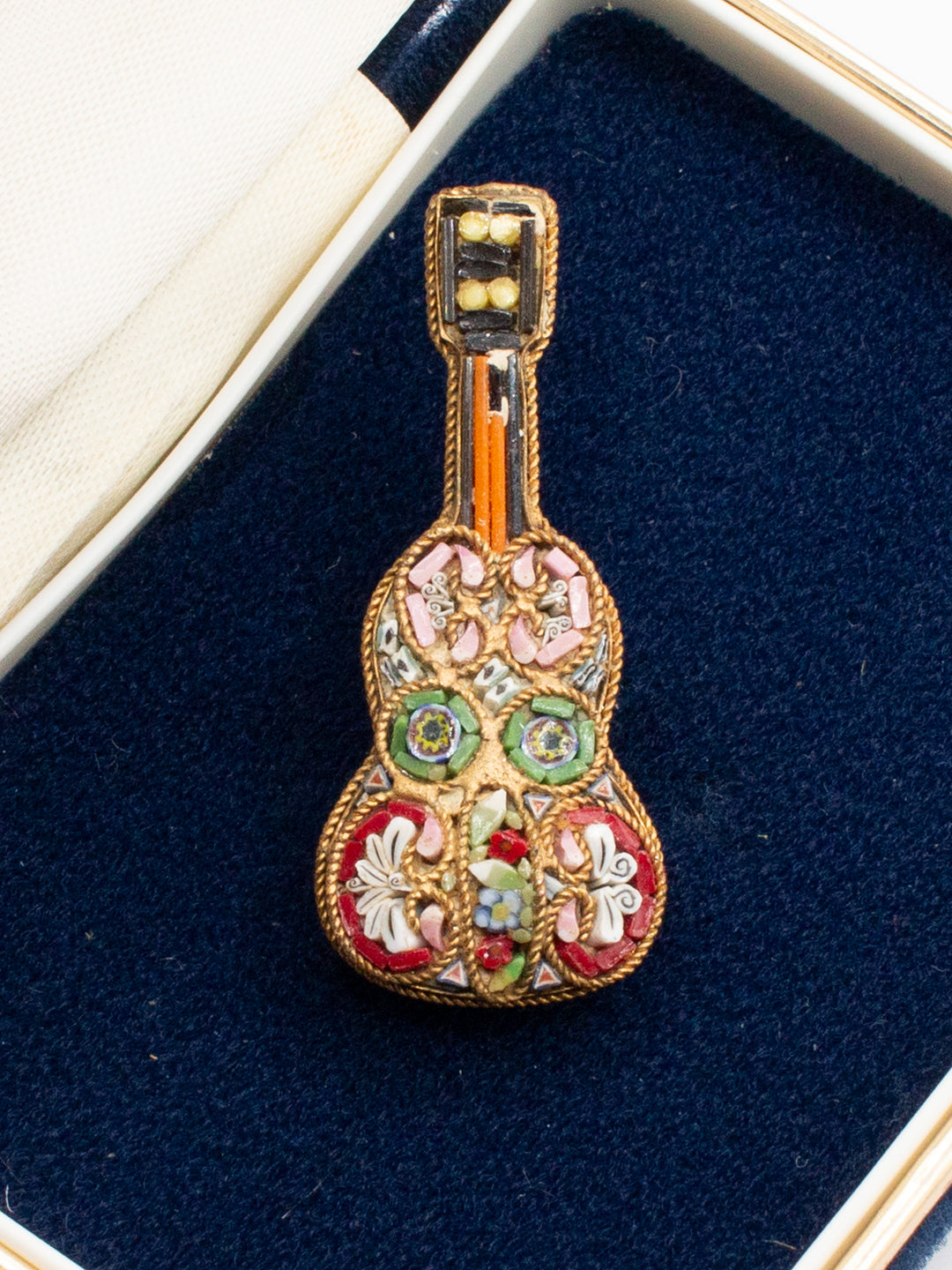 Vintage 50's Brooch in Multi