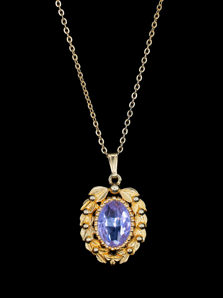 Vintage 90's Necklace in Gold