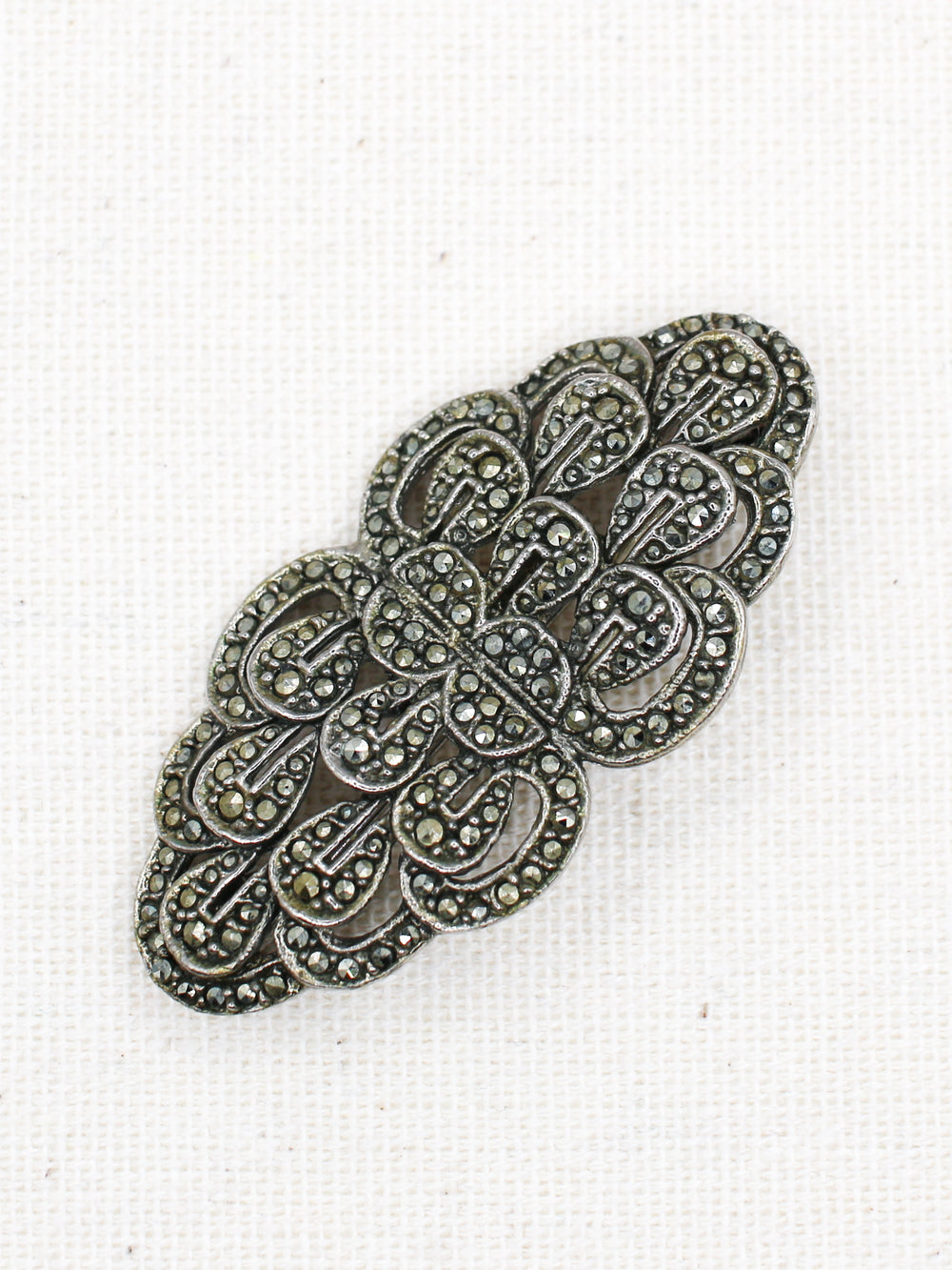 Vintage 80's Brooch in Silver