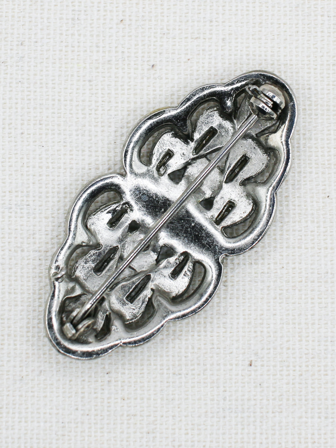 Vintage 80's Brooch in Silver