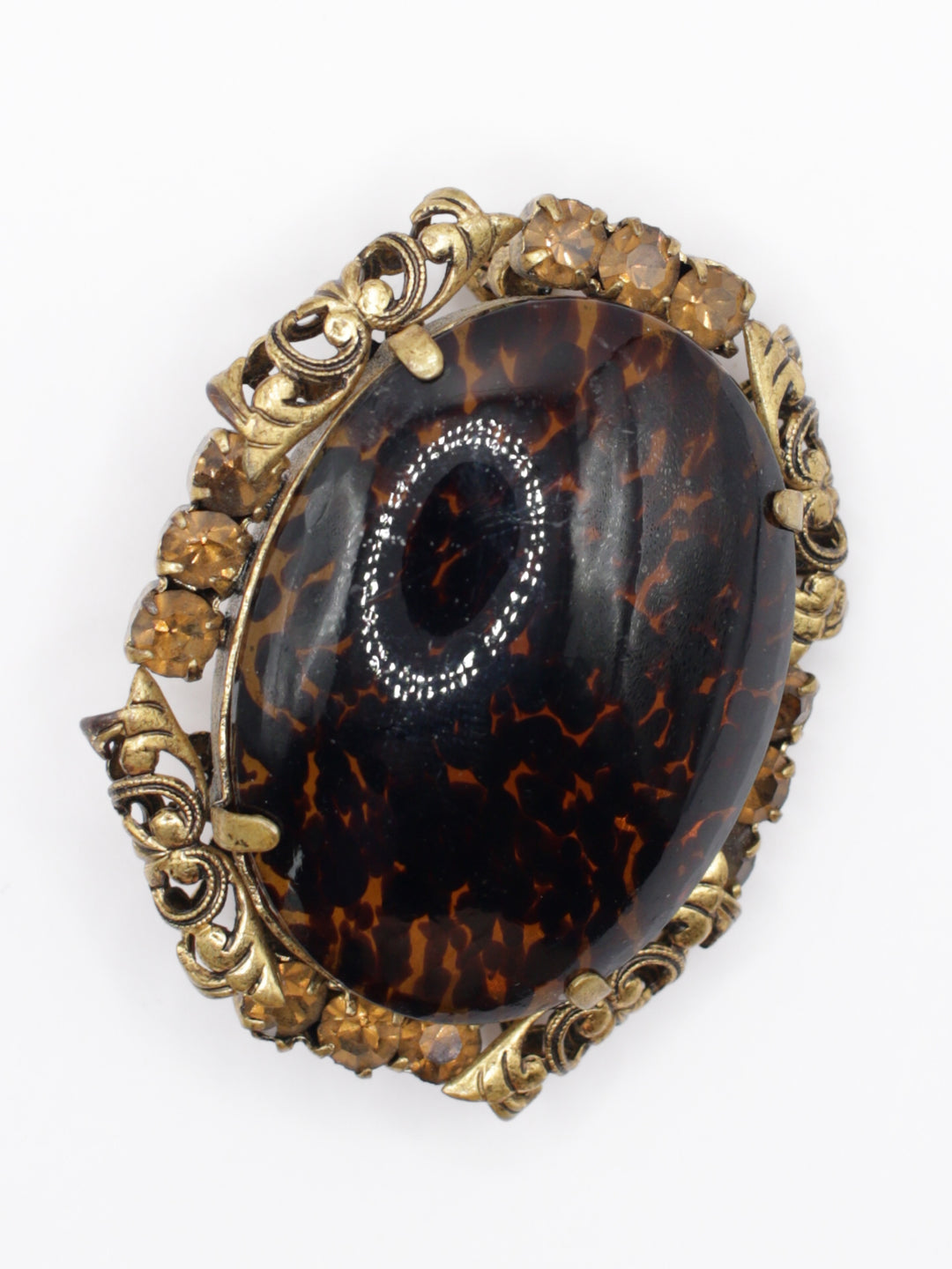 Vintage 50's Brooch in Brown