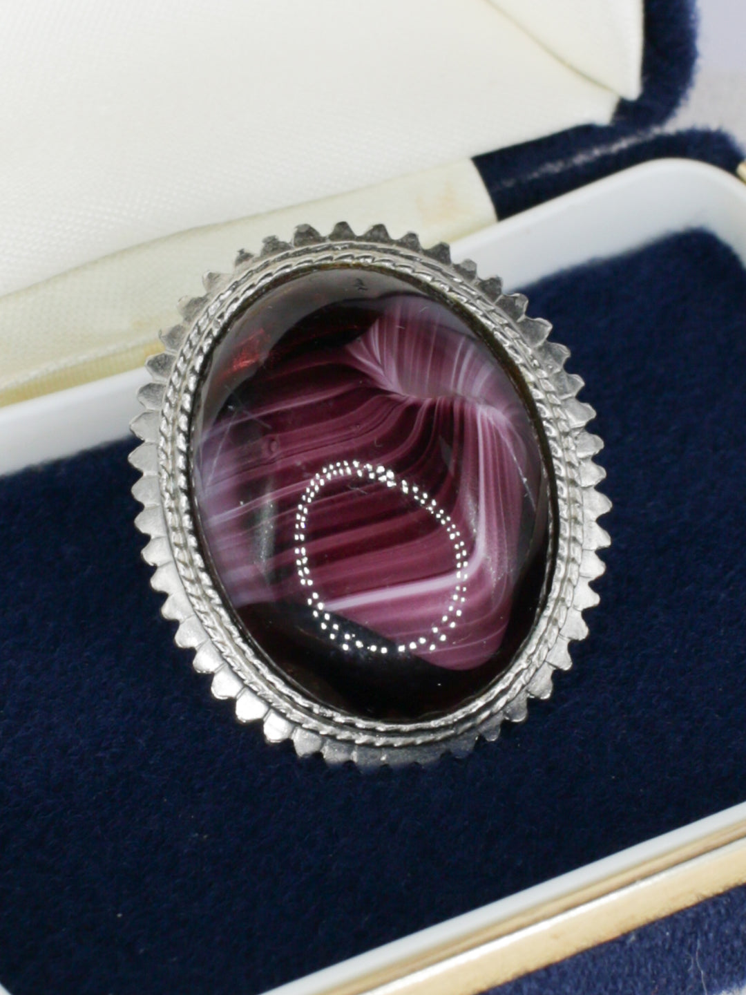 Vintage 60's Brooch in Purple