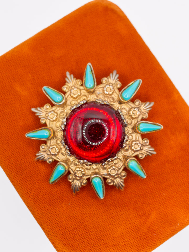 Vintage 70's Brooch in Gold