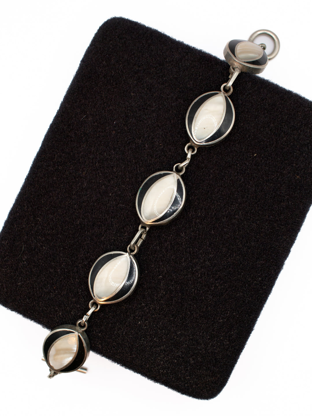 Vintage 60's Bracelet in Black