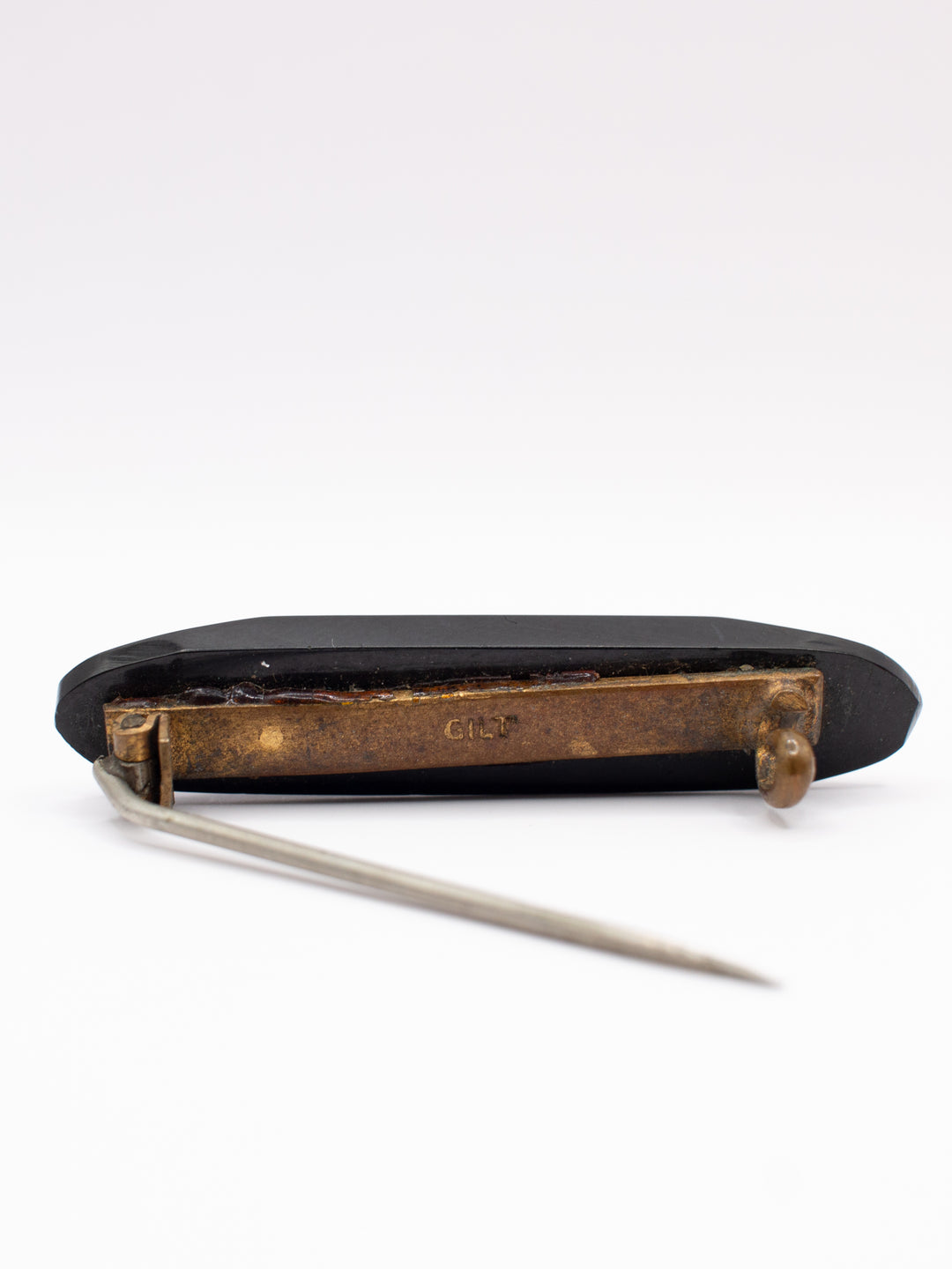 Vintage 30's Brooch in Black