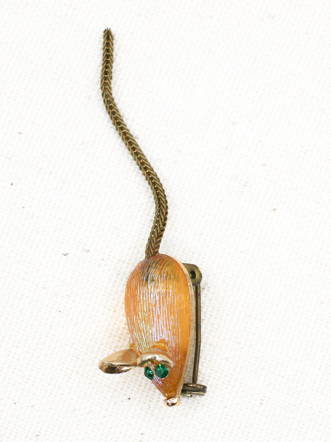 Vintage 60's Brooch in Gold