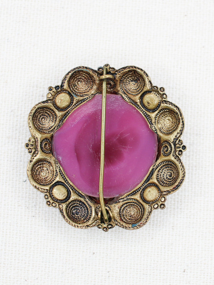 Vintage 60's Brooch in Pink