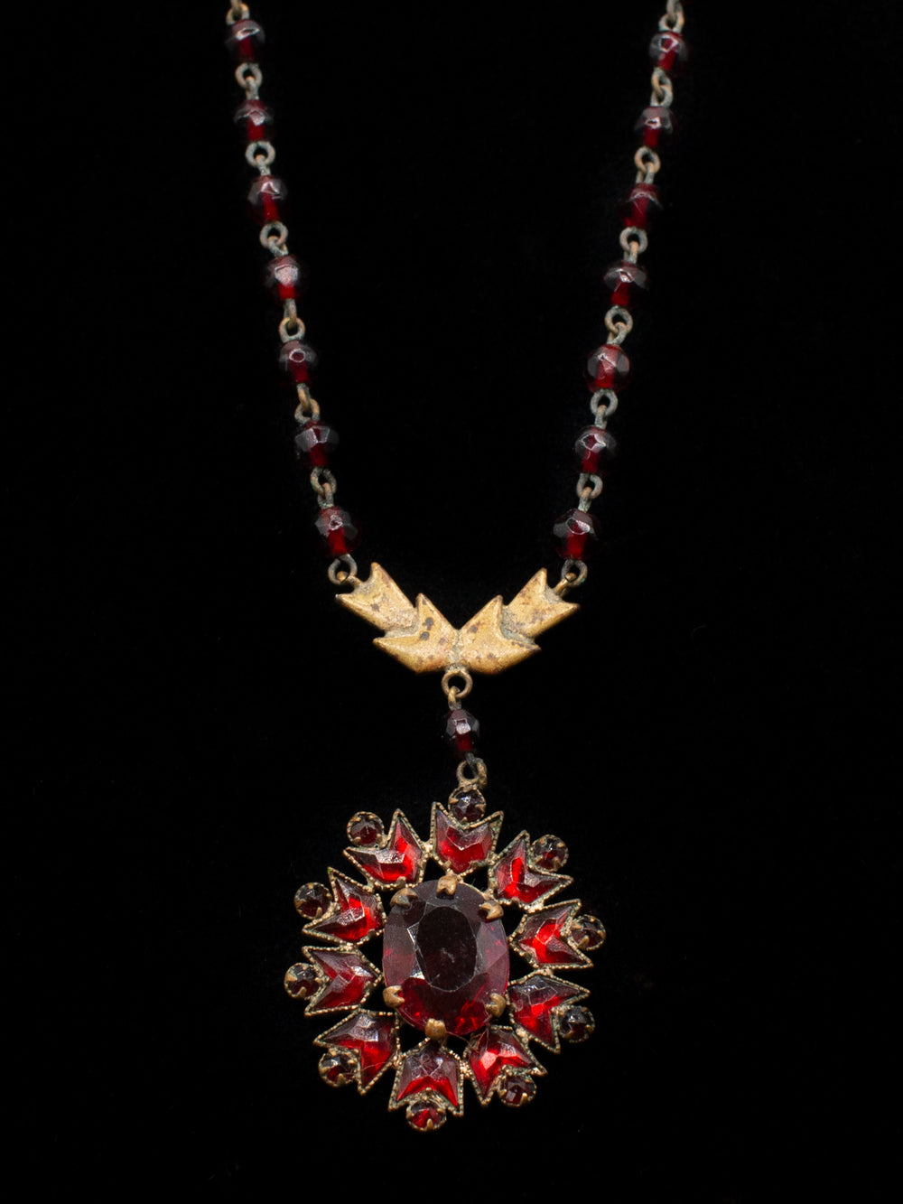 Vintage 90's Necklace in Red