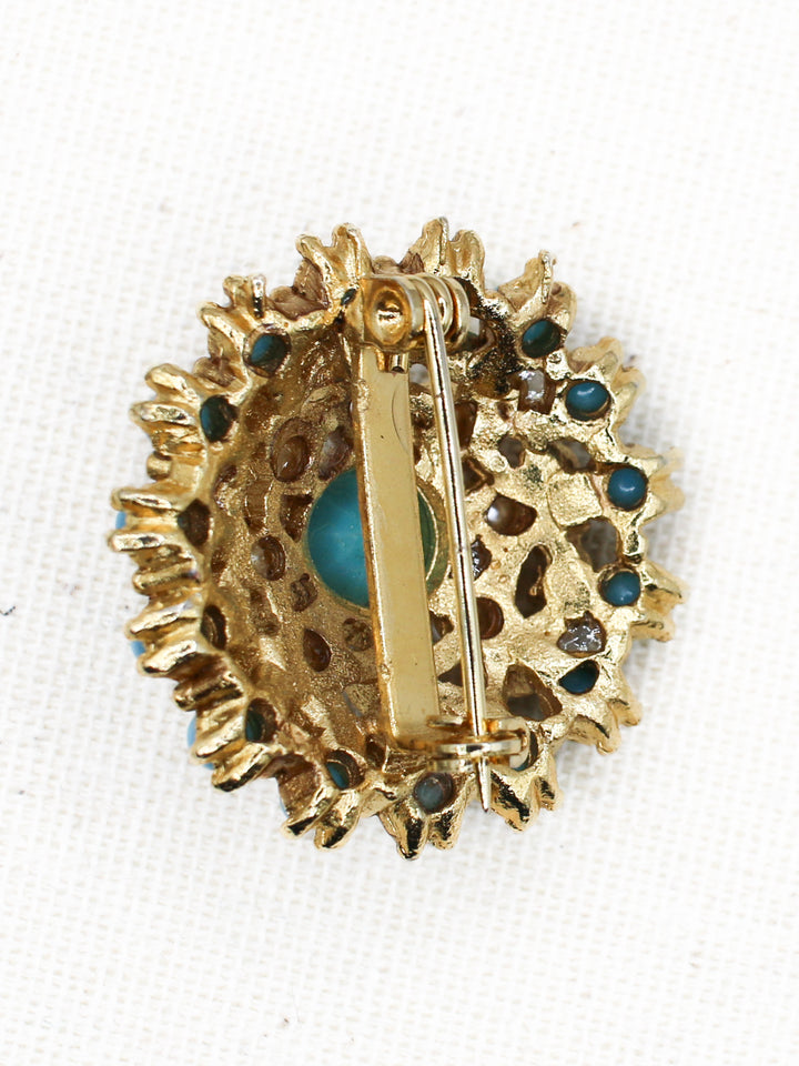 Vintage 60's Brooch in Gold