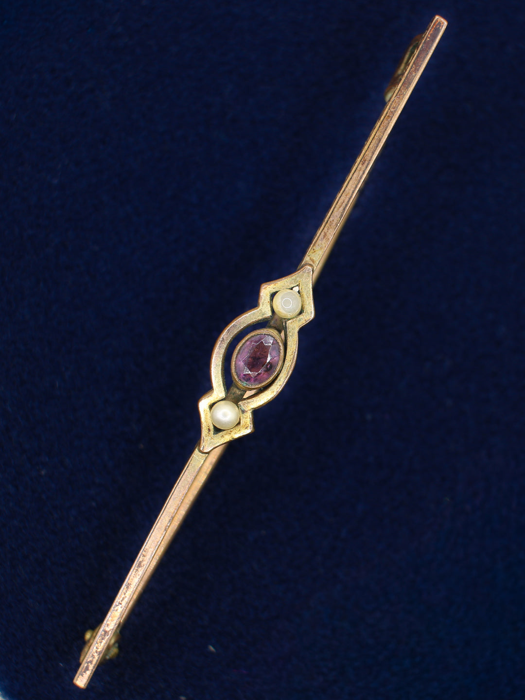 Vintage 70's Brooch in Gold