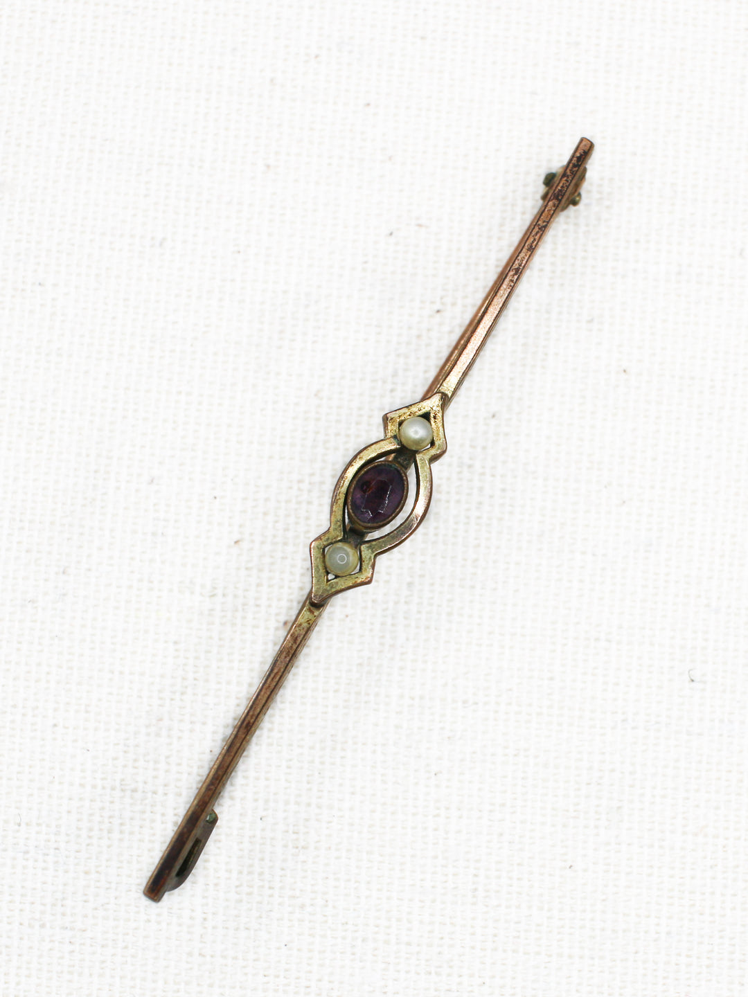 Vintage 70's Brooch in Gold
