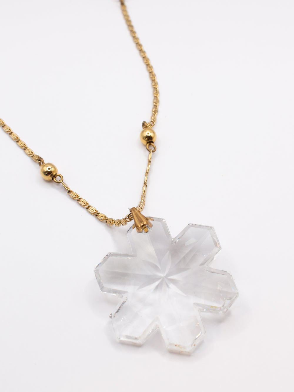 Vintage 70's Necklace in Gold