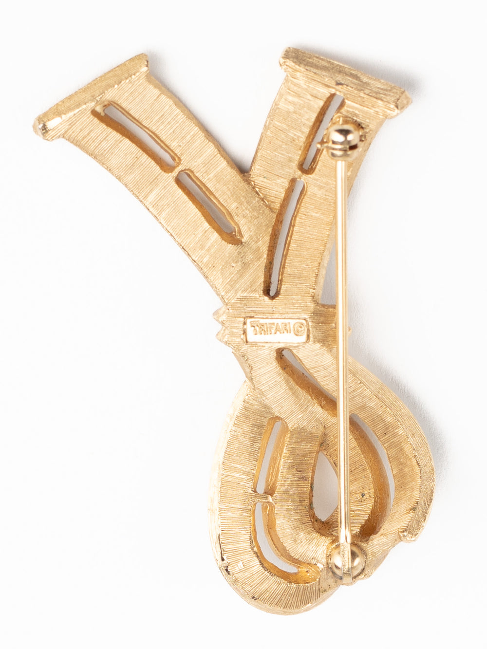 Vintage 80's Brooch in White