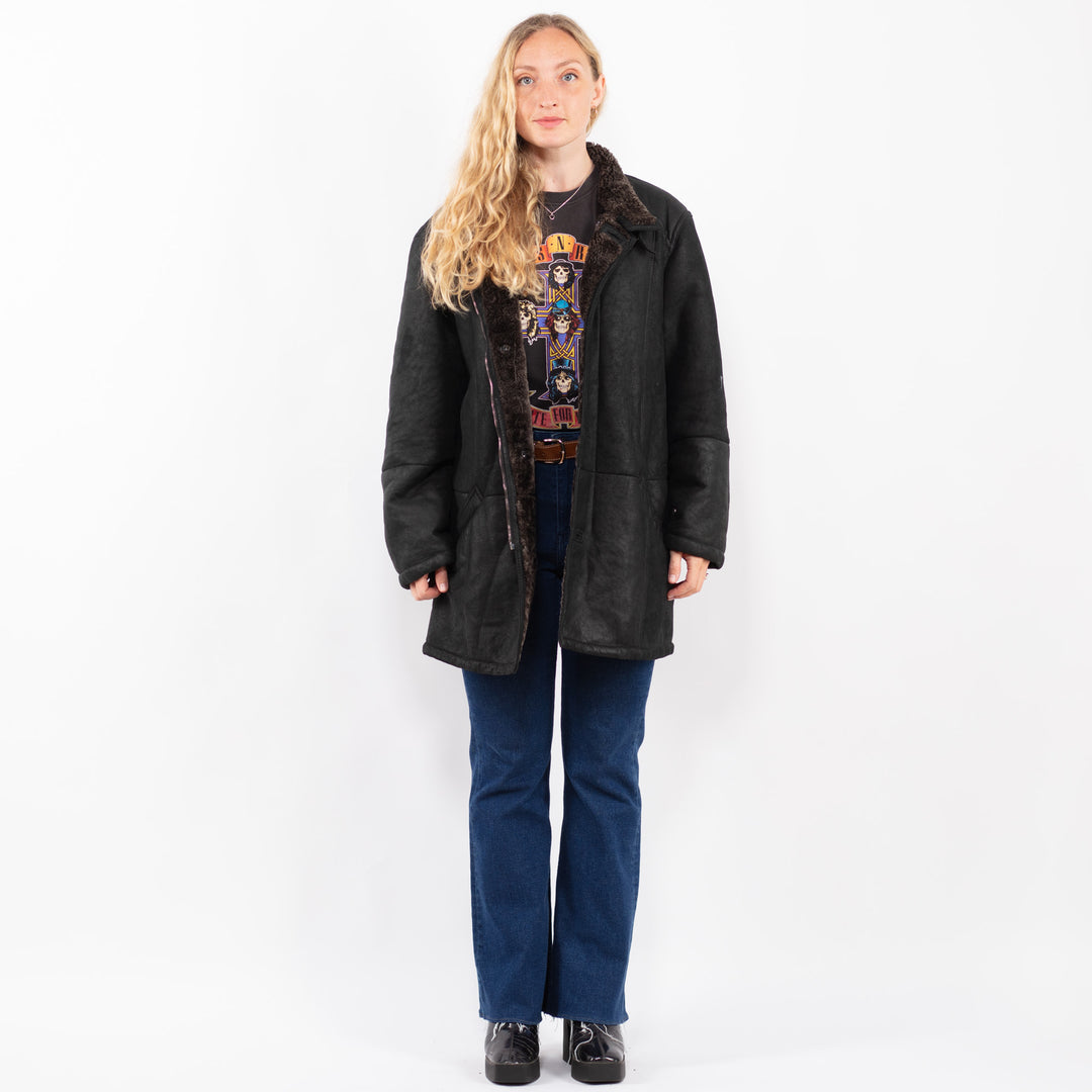 Vintage 00's Women Sheepskin Coat in BlackA0349
