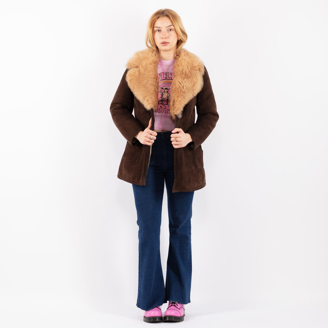 Vintage 70's Women Sheepskin Shearling Coat in BrownV9542