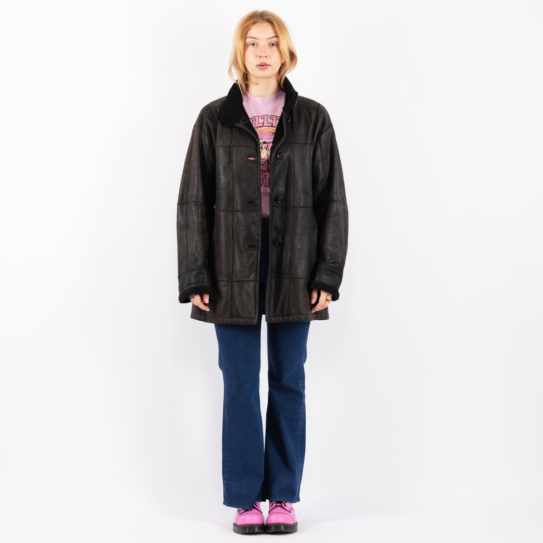 Vintage 00's Women Sheepskin Coat in BlackV9545