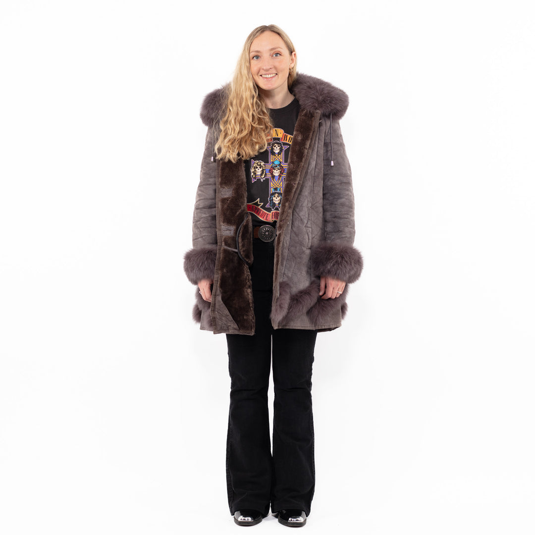 Vintage 90's Women Faux Sheepskin Coat in BrownA0886