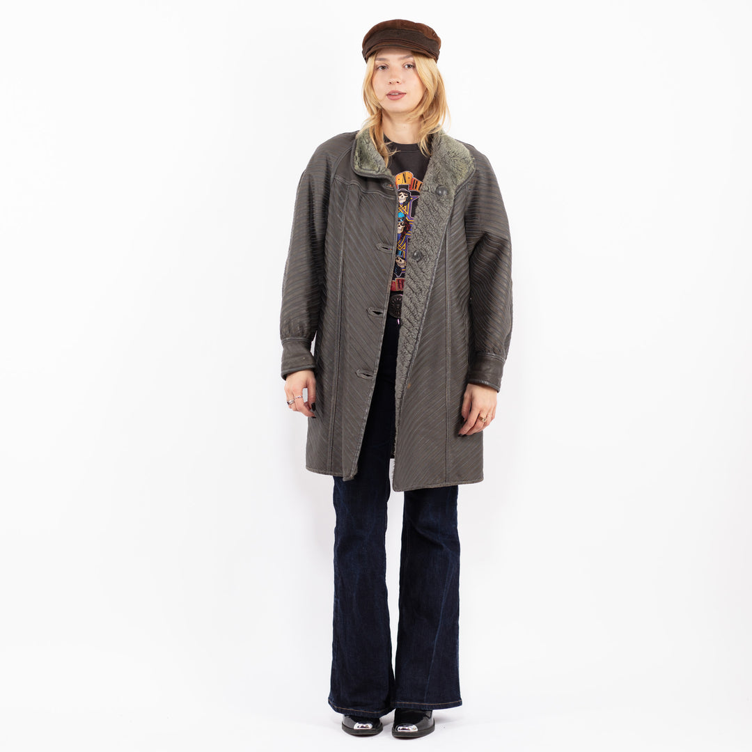 Vintage 80's Women Striped Sheepskin Coat in Gray