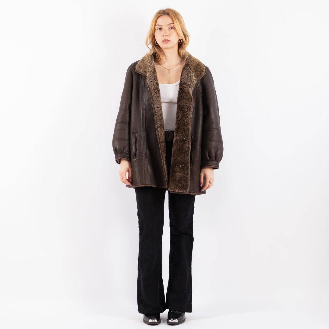 Vintage 90's Women Sheepskin Shearling Coat in BrownV9660