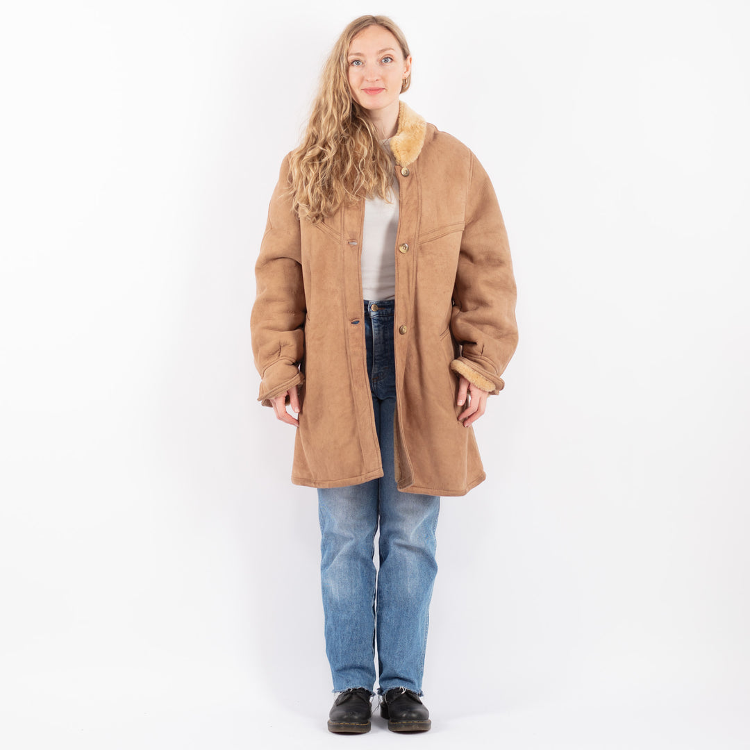 Vintage 80's Women Sheepskin Shearling Coat in BeigeV9472
