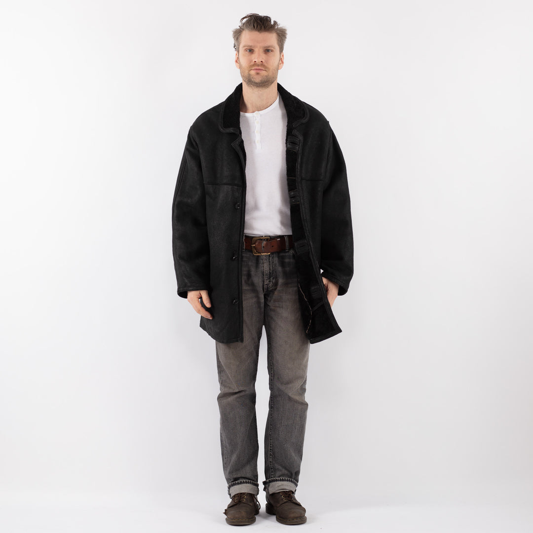 Vintage 90's Men Sheepskin Coat in BlackZ1132