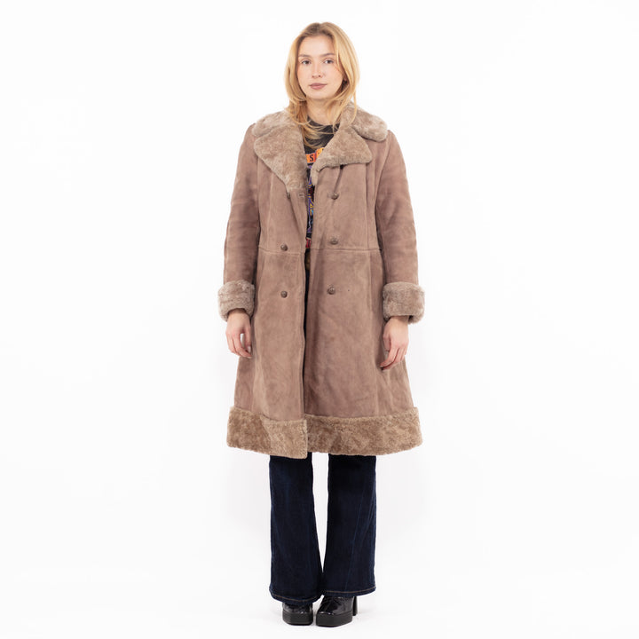 Vintage 70's Women Sheepskin Coat in Beige