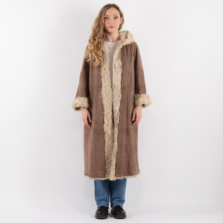 Vintage 90's Women Sheepskin Coat in BrownV9253