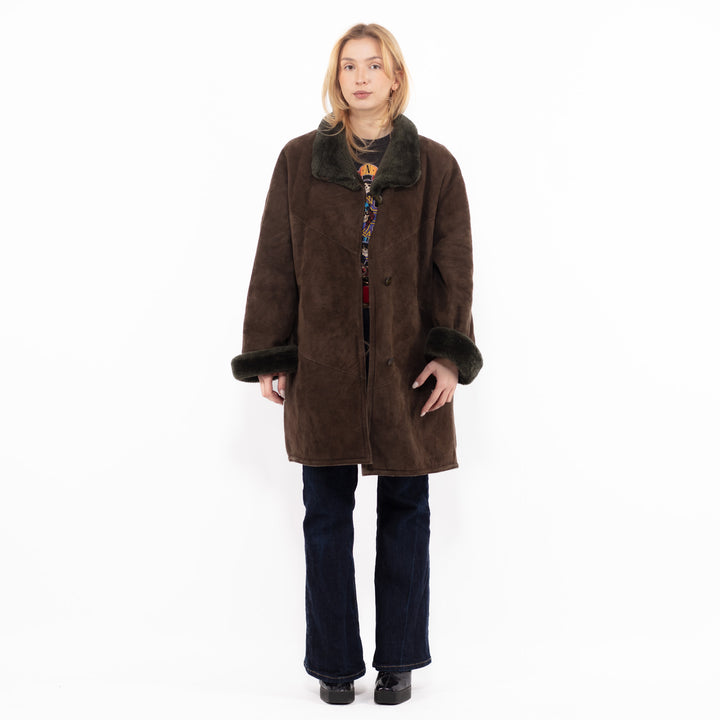 Vintage 90's Women Sheepskin Shearling Coat in BrownA1133