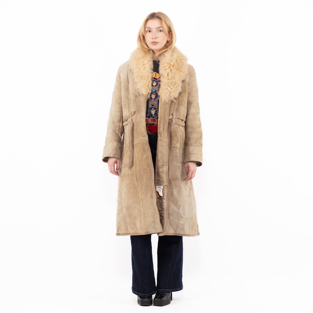 Vintage 70's Women Sheepskin Coat in Beige