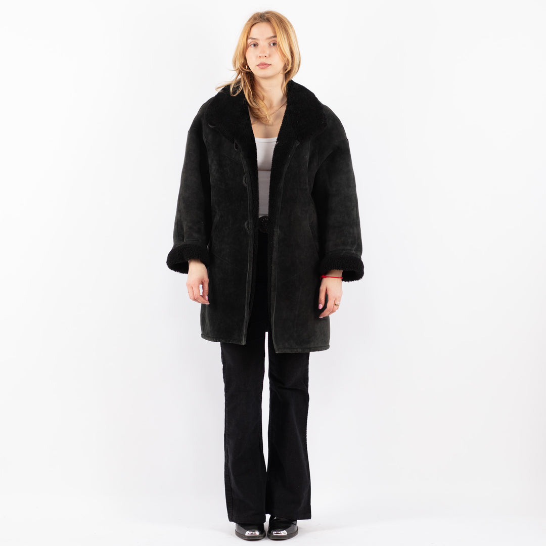 Vintage 90's Women Sheepskin Coat in BlackV9676