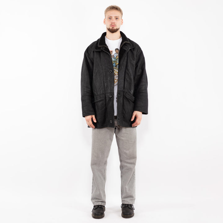 Vintage 90's Men Sheepskin Coat in BlackZ2513