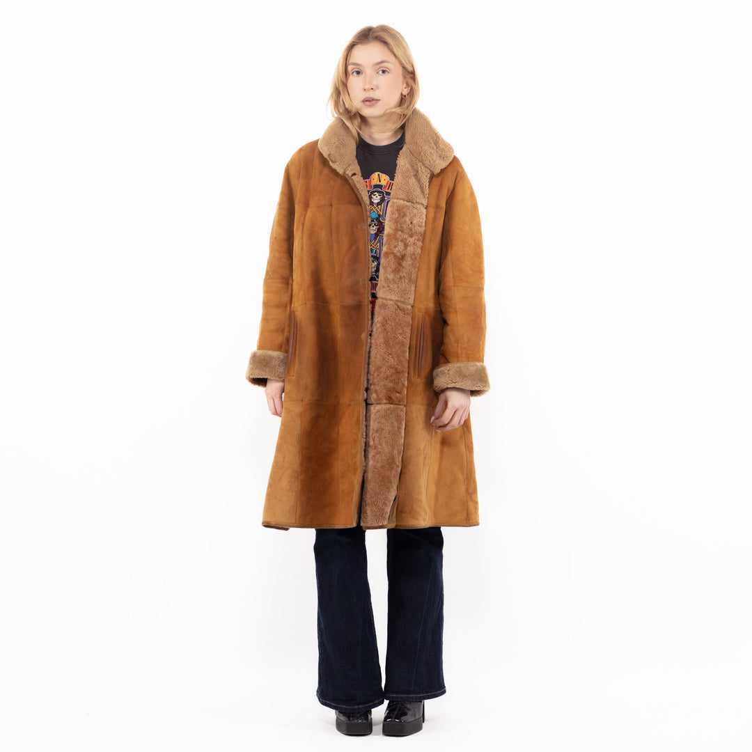 Vintage 90's Women Sheepskin Coat in BrownA1149