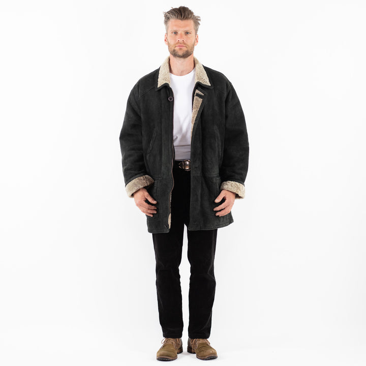 Vintage 90's Men Sheepskin Coat in BlackZ1896