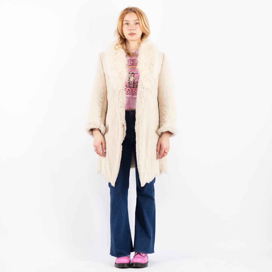 Vintage 90's Women Faux Sheepskin Coat in BeigeV9588