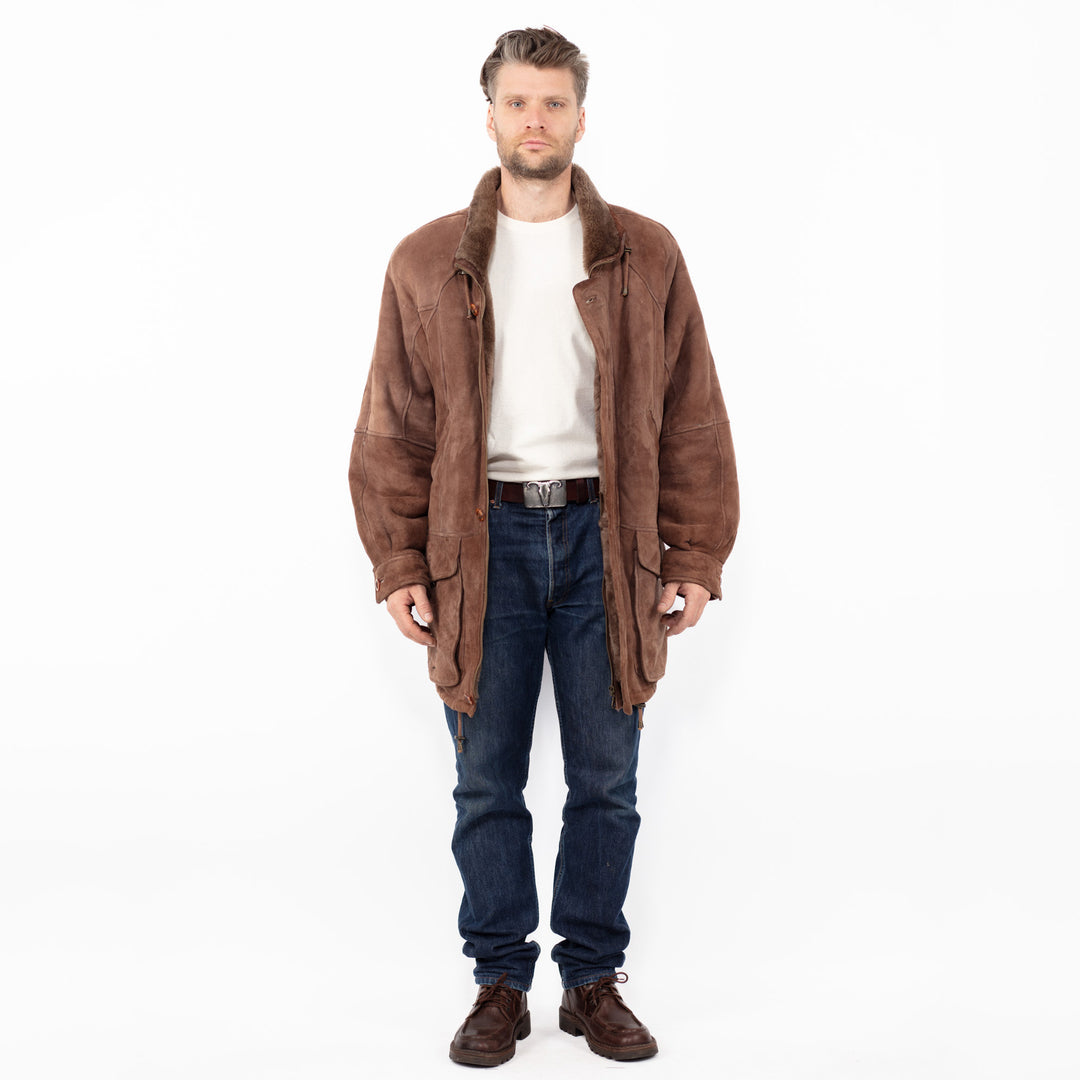Vintage 90's Men Oversized Sheepskin Coat in Brown